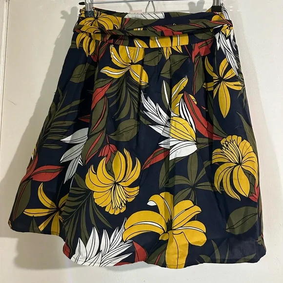 Ann Taylor Factory skirt 4P - Picture 3 of 4
